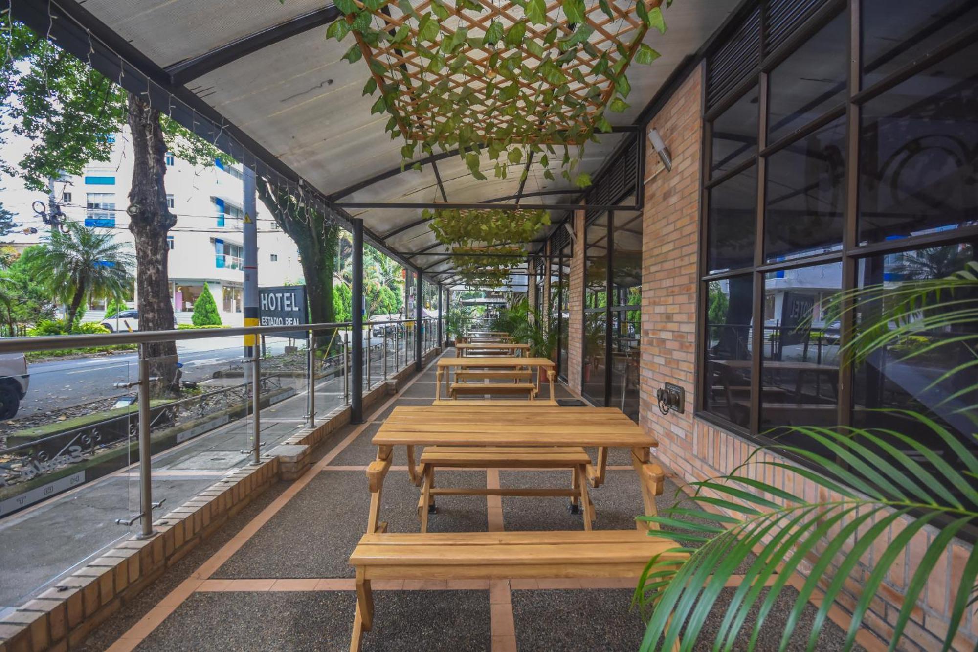 Hotel Estadio Real Medellín Exteriör bild