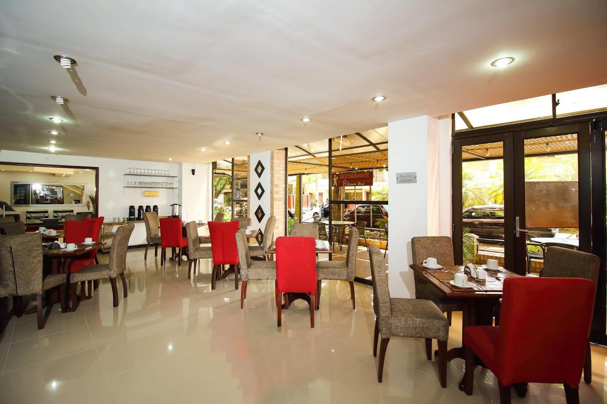 Hotel Estadio Real Medellín Exteriör bild